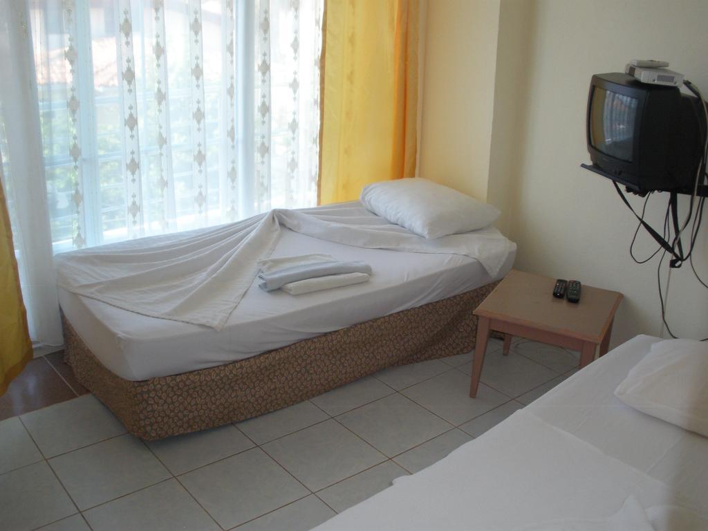 Ege Pension Koycegiz Zimmer foto
